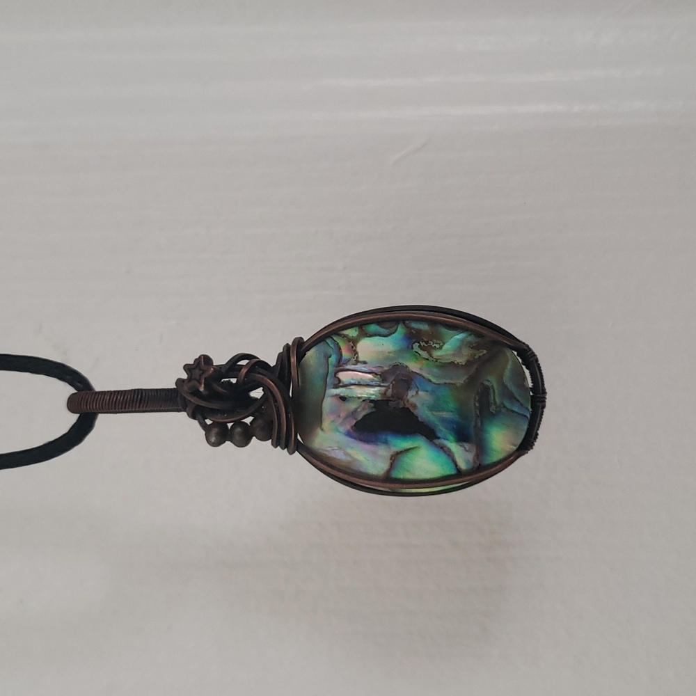 Abalone shell necklace